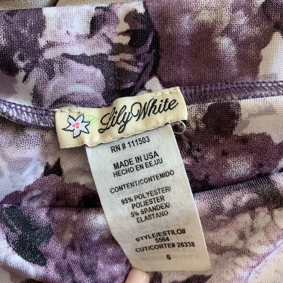 SOLD💜🤍White & Purple Skater Skirt - Picture 4 of 4